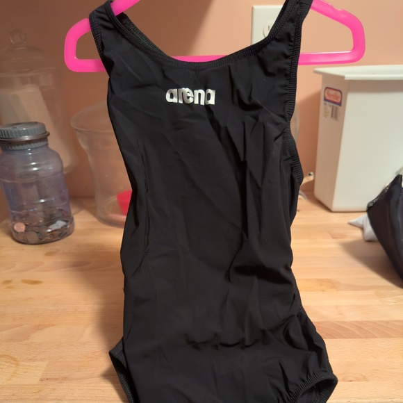 Women’s Arena powerskin competition suit - Picture 1 of 3
